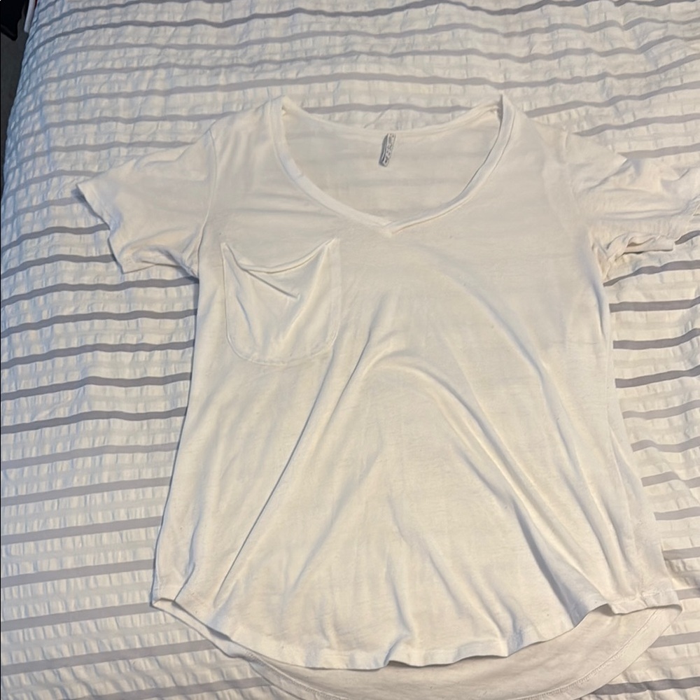 Z Supply Cream Relaxed Short Sleeve Tee
